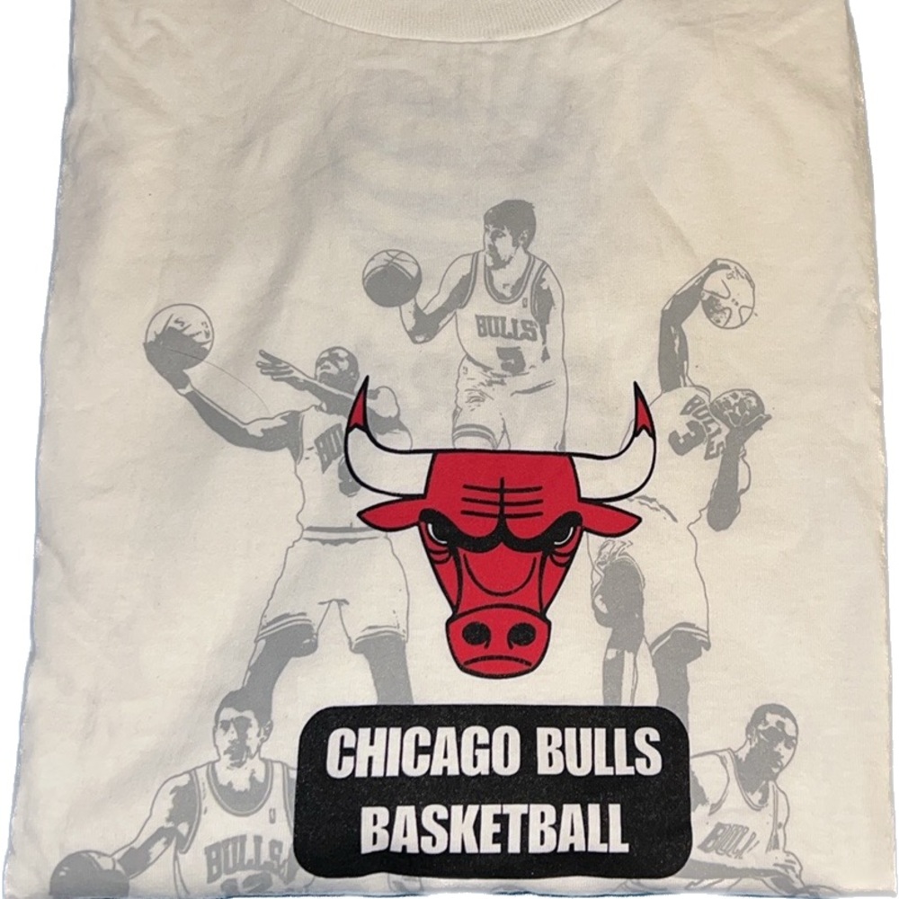 Chicago Bulls Long Sleeve XL NWT